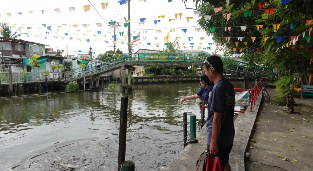 Paddles and Pastimes- Kayak Through Old Bangkok